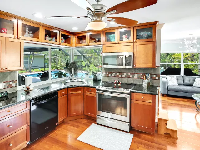 3-bedroom home for rent in Boca Raton - 22053 Flanders Court - MondialRealty
