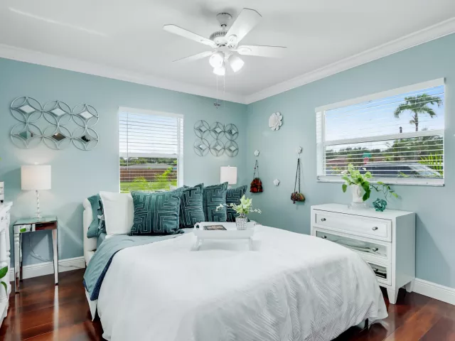 3-bedroom home for rent in Boca Raton - 22053 Flanders Court - MondialRealty