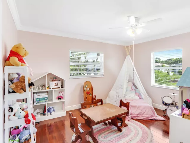 3-bedroom home for rent in Boca Raton - 22053 Flanders Court - MondialRealty