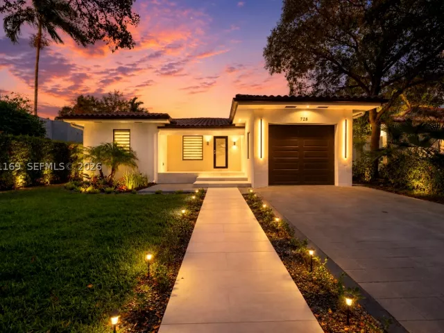 3-bedroom home for sale in Coral Gables - 728 Majorca Ave - MondialRealty