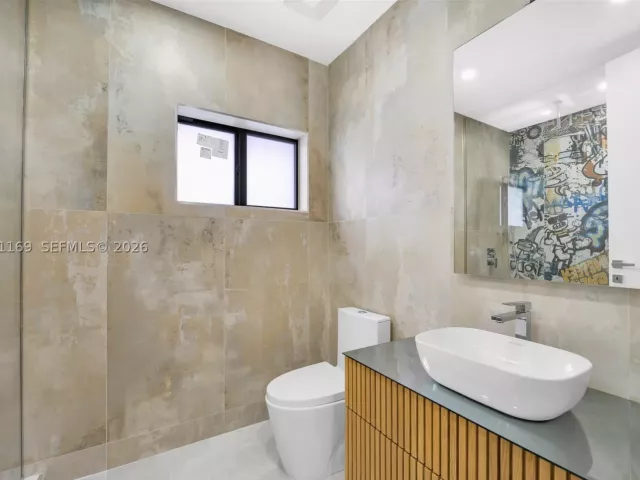 3-bedroom home for sale in Coral Gables - 728 Majorca Ave - MondialRealty