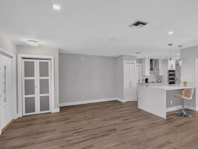 2-bedroom home for sale in Delray Beach - 14624 Country Side Lane - MondialRealty