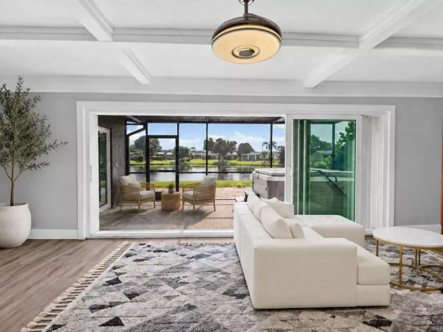 2-bedroom home for sale in Delray Beach - 14624 Country Side Lane - MondialRealty