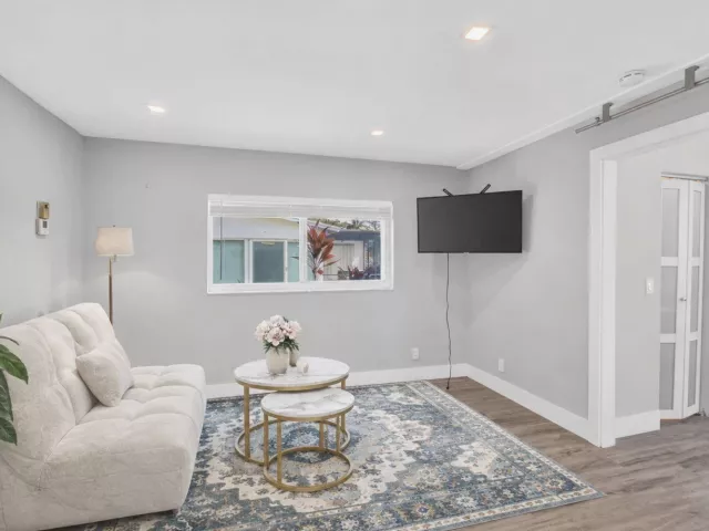 2-bedroom home for sale in Delray Beach - 14624 Country Side Lane - MondialRealty