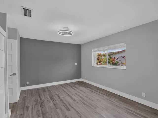 2-bedroom home for sale in Delray Beach - 14624 Country Side Lane - MondialRealty