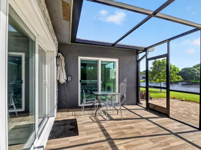 2-bedroom home for sale in Delray Beach - 14624 Country Side Lane - MondialRealty