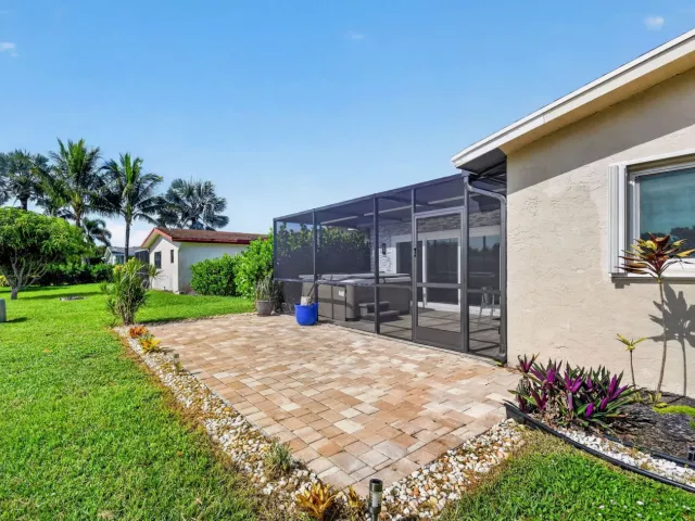 2-bedroom home for sale in Delray Beach - 14624 Country Side Lane - MondialRealty