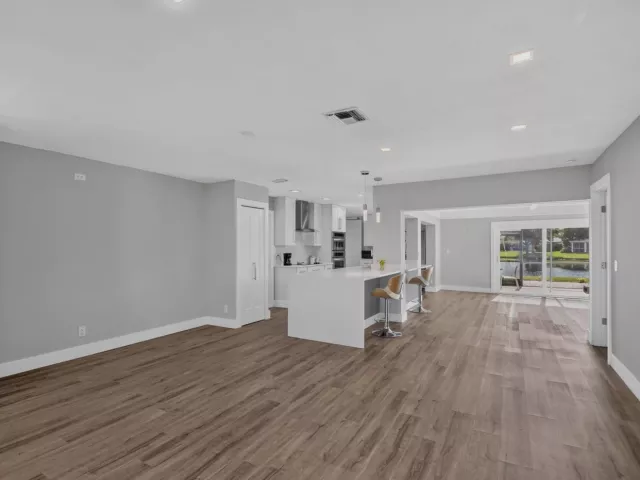 2-bedroom home for rent in Delray Beach - 14624 Country Side Lane - MondialRealty