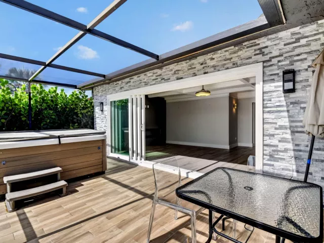 2-bedroom home for rent in Delray Beach - 14624 Country Side Lane - MondialRealty