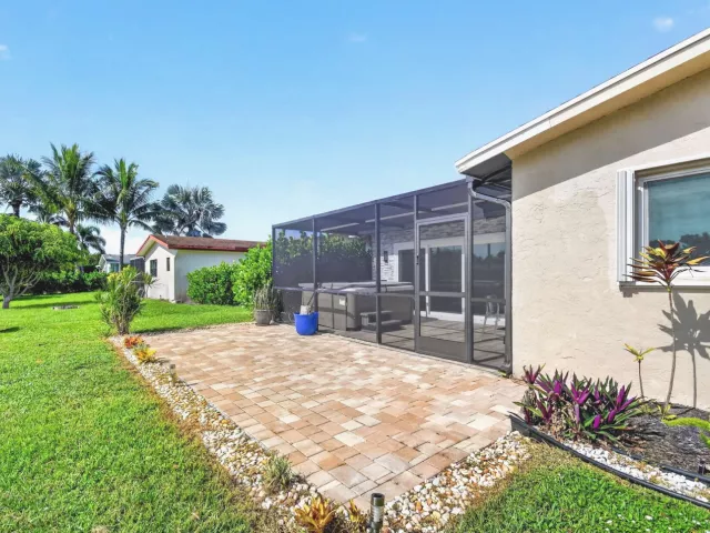 2-bedroom home for rent in Delray Beach - 14624 Country Side Lane - MondialRealty