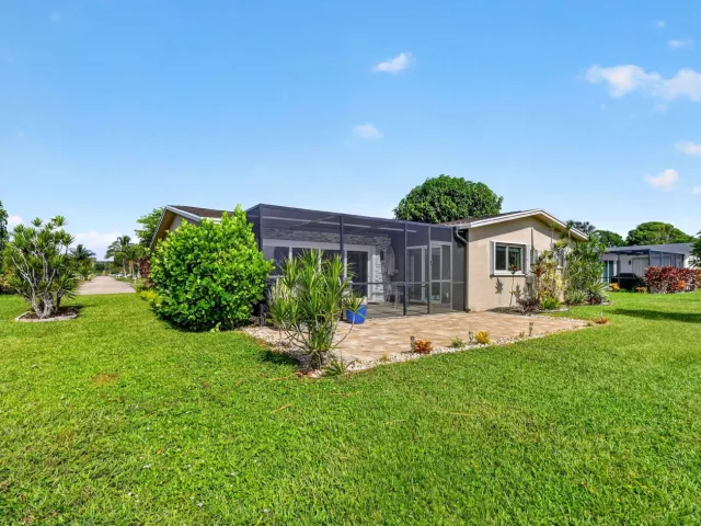 2-bedroom home for rent in Delray Beach - 14624 Country Side Lane - MondialRealty