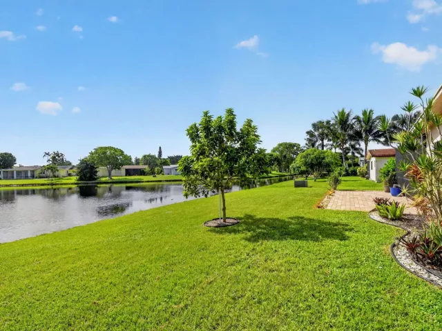 2-bedroom home for rent in Delray Beach - 14624 Country Side Lane - MondialRealty