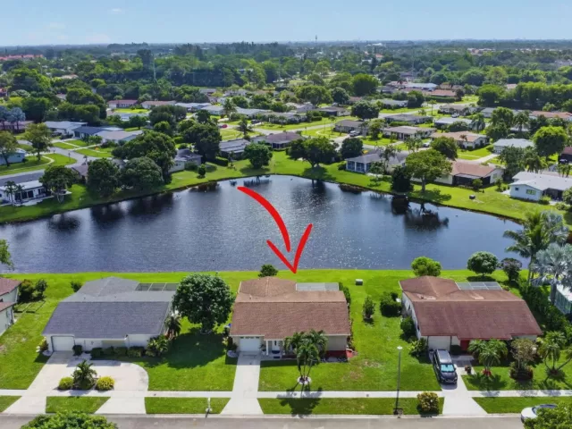 2-bedroom home for rent in Delray Beach - 14624 Country Side Lane - MondialRealty