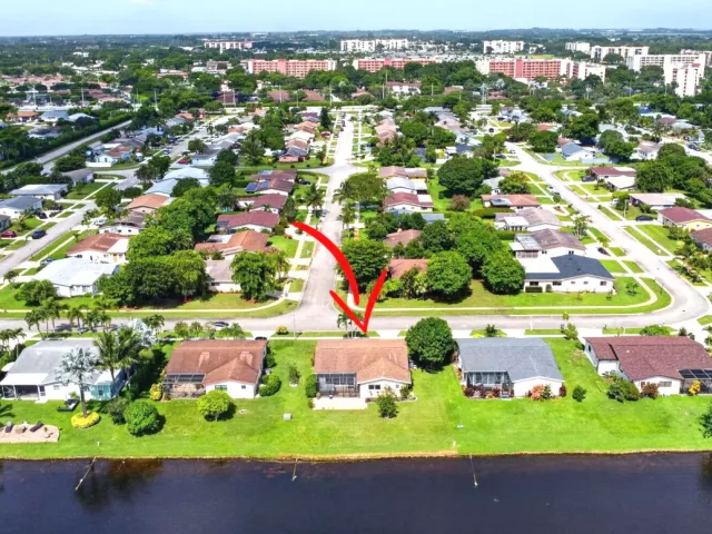 2-bedroom home for rent in Delray Beach - 14624 Country Side Lane - MondialRealty