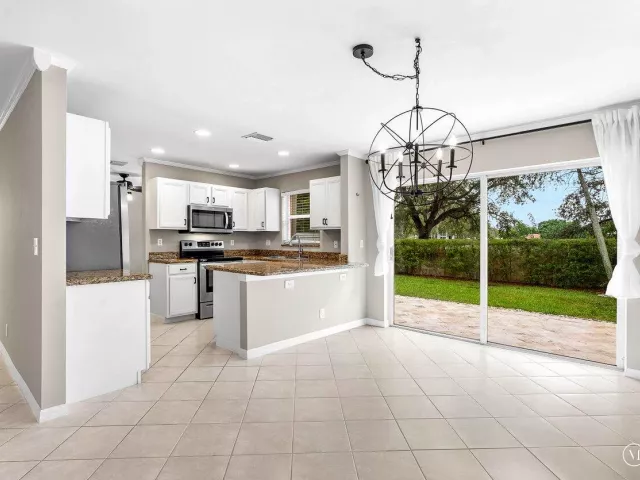 3-bedroom home for rent in Deerfield Beach - 4303 NW 1ST Drive - MondialRealty