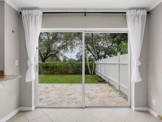 3-bedroom home for rent in Deerfield Beach - 4303 NW 1ST Drive - MondialRealty