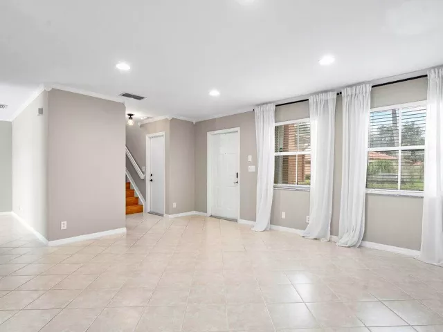 3-bedroom home for rent in Deerfield Beach - 4303 NW 1ST Drive - MondialRealty