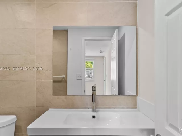 3-bedroom home for rent in North Miami - 175 NW 121st St - MondialRealty