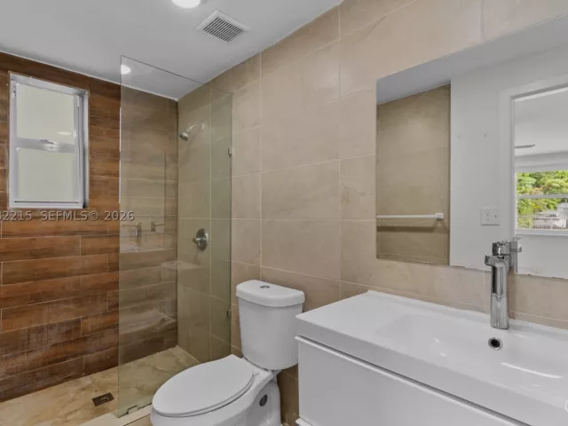 3-bedroom home for rent in North Miami - 175 NW 121st St - MondialRealty