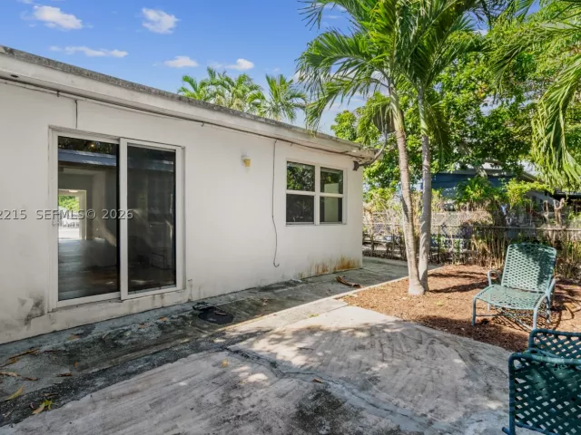 3-bedroom home for rent in North Miami - 175 NW 121st St - MondialRealty