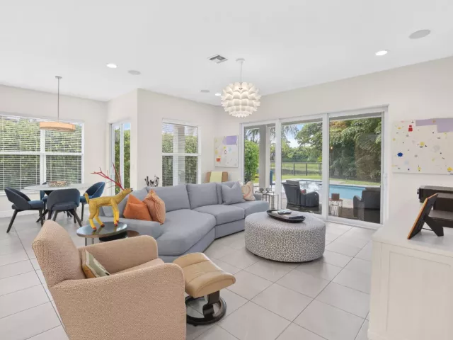3-bedroom home for sale in Delray Beach - 9772 Celtic Sea Lane - MondialRealty