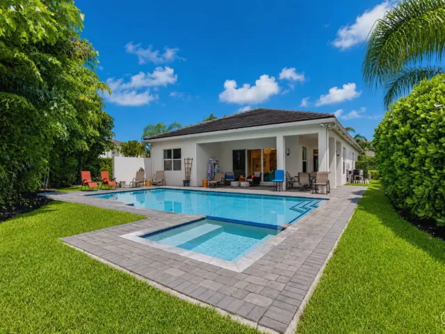 3-bedroom home for sale in Delray Beach - 9772 Celtic Sea Lane - MondialRealty