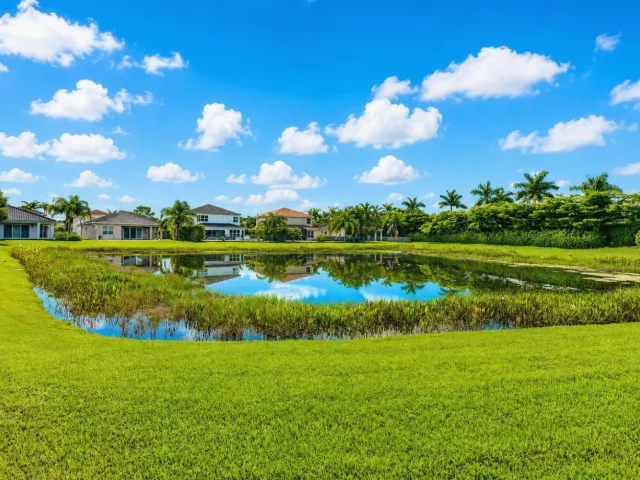 3-bedroom home for sale in Delray Beach - 9772 Celtic Sea Lane - MondialRealty