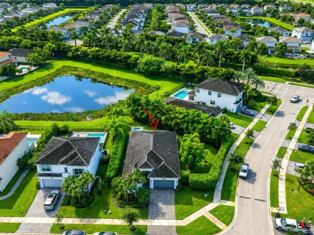 3-bedroom home for sale in Delray Beach - 9772 Celtic Sea Lane - MondialRealty