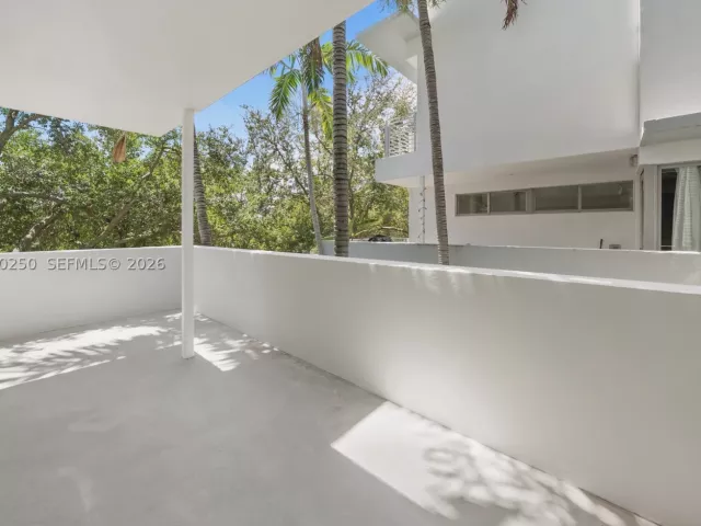 3-bedroom home for rent in Miami Beach - 179 N Shore Dr 179-6 - MondialRealty