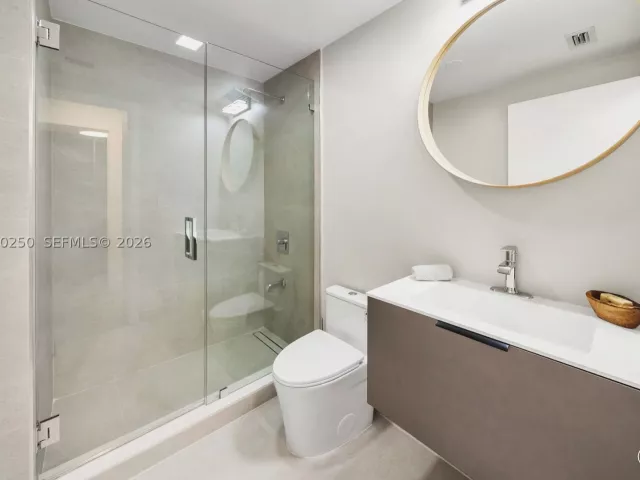 3-bedroom home for rent in Miami Beach - 179 N Shore Dr 179-6 - MondialRealty