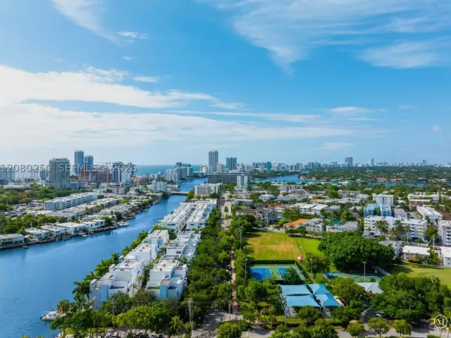 3-bedroom home for rent in Miami Beach - 179 N Shore Dr 179-6 - MondialRealty