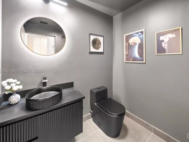 3-bedroom home for rent in Miami Beach - 179 N Shore Dr 179-6 - MondialRealty