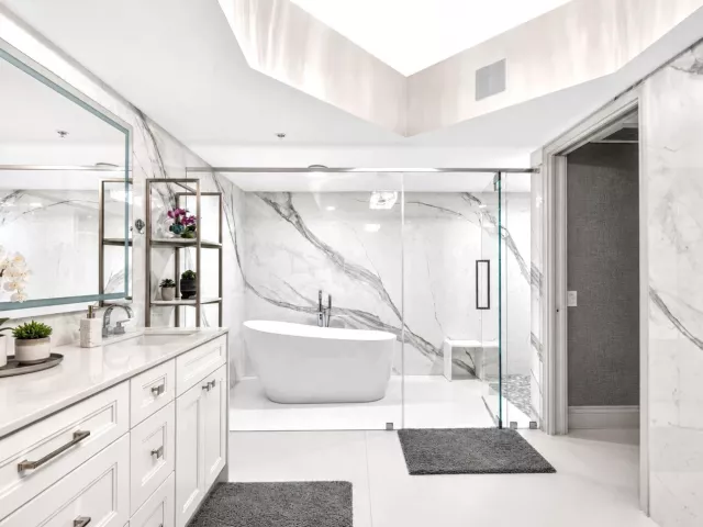 3-bedroom home for sale in Fort Lauderdale - 411 N NEW RIVER Drive E V-2 - MondialRealty