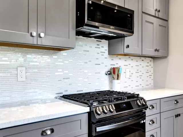 3-bedroom home for rent in Fort Lauderdale - 1041 SW 32ND Street - MondialRealty