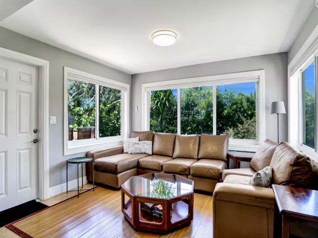 3-bedroom home for rent in Fort Lauderdale - 1041 SW 32ND Street - MondialRealty
