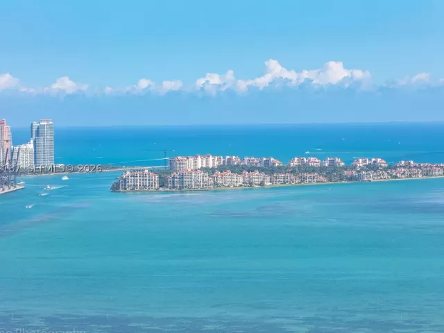3-bedroom condo for sale in Miami - 1300 S Miami Ave PH5101 - MondialRealty