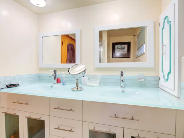 3-bedroom home for sale in Pompano Beach - 226 NE 13th Avenue - MondialRealty