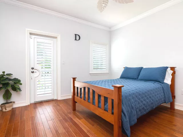 5-bedroom home for rent in Fort Lauderdale - 514 SOLAR ISLE Drive - MondialRealty