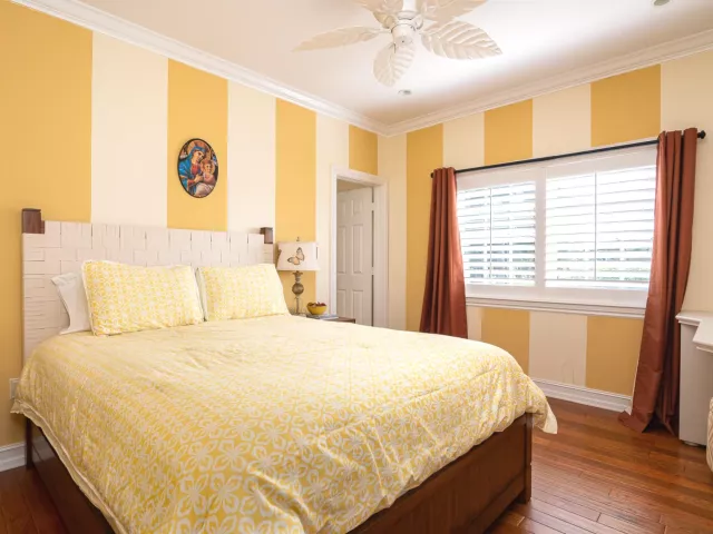 5-bedroom home for rent in Fort Lauderdale - 514 SOLAR ISLE Drive - MondialRealty