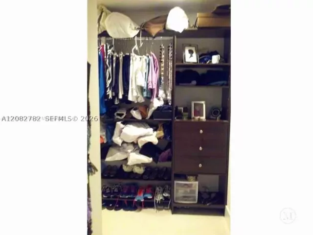 2-bedroom home for rent in Aventura - 2950 NE 188th St 304 - MondialRealty