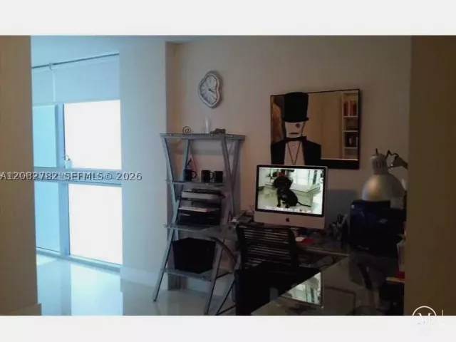 2-bedroom home for rent in Aventura - 2950 NE 188th St 304 - MondialRealty