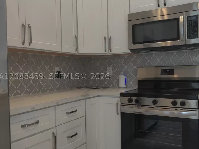 3-bedroom home for rent in Boca Raton - 17276 Bermuda Village Dr 17276 - MondialRealty