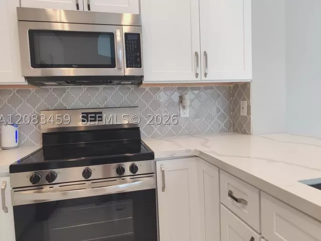 3-bedroom home for rent in Boca Raton - 17276 Bermuda Village Dr 17276 - MondialRealty
