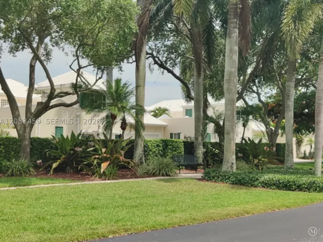 3-bedroom home for rent in Boca Raton - 17276 Bermuda Village Dr 17276 - MondialRealty