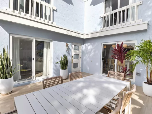 2-bedroom home for rent in Delray Beach - 1010 NE 8th Avenue 39G - MondialRealty