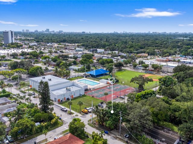 3-bedroom home for sale in North Miami Beach - 16860 NE 3rd Ct - MondialRealty