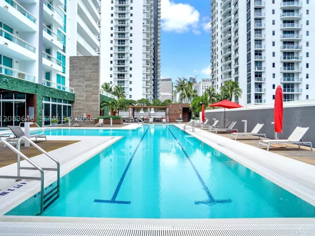 1-bedroom condo for rent in Miami - 1080 Brickell Ave 3803 - MondialRealty