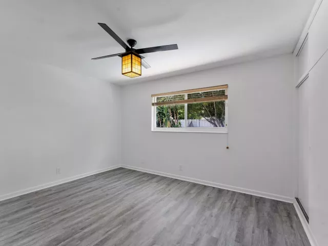 4-bedroom home for sale in Fort Lauderdale - 5200 NE 18TH Terrace - MondialRealty