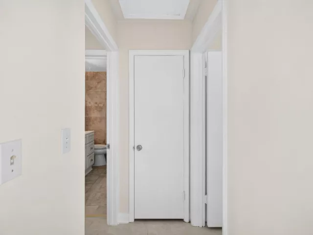 2-bedroom home for rent in Pompano Beach - 1345 E Terra Mar Drive - MondialRealty