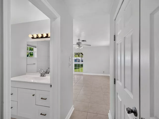 2-bedroom home for rent in Pompano Beach - 1345 E Terra Mar Drive - MondialRealty